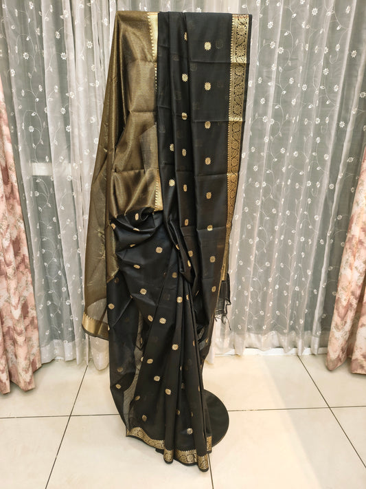 Handloom Cotton With Butti