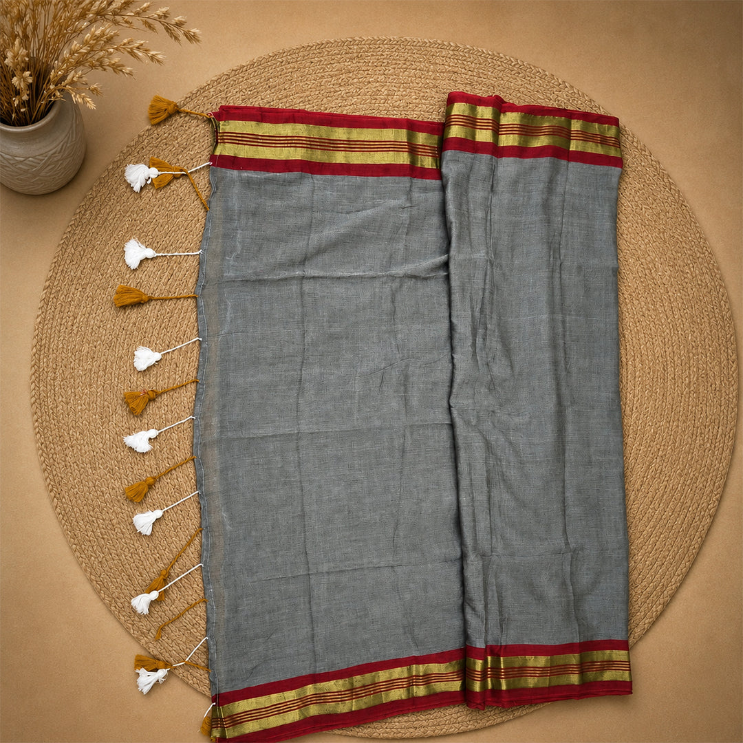 Mul Cotton With Golden Zari