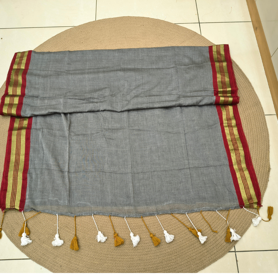 Mul Cotton With Golden Zari